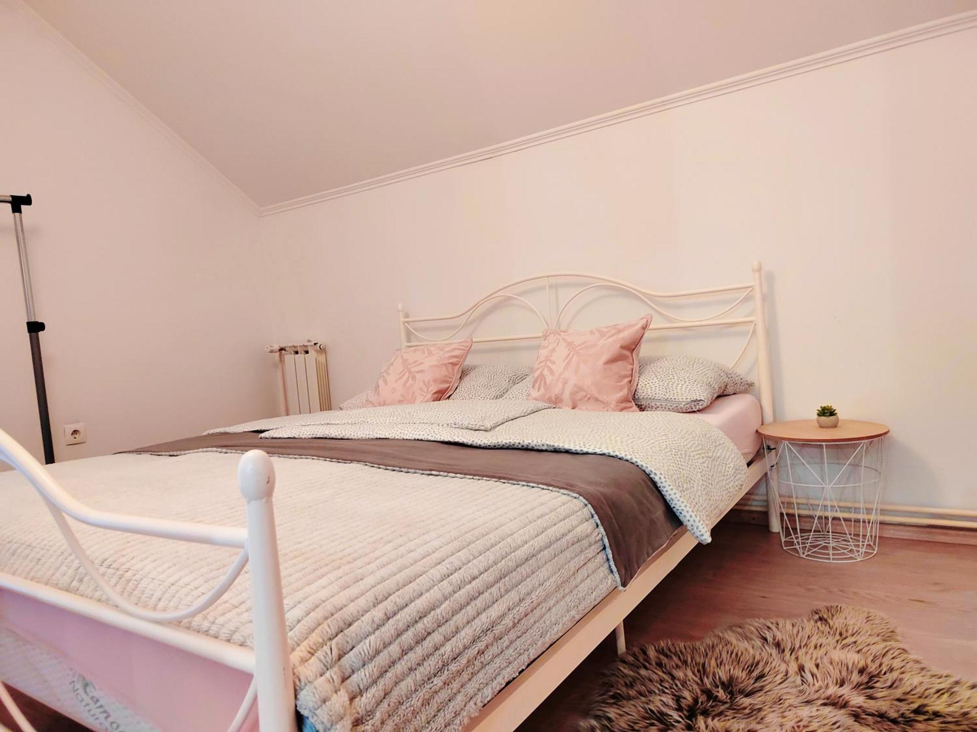 Zagreb, Apartman Jezz Exteriör bild